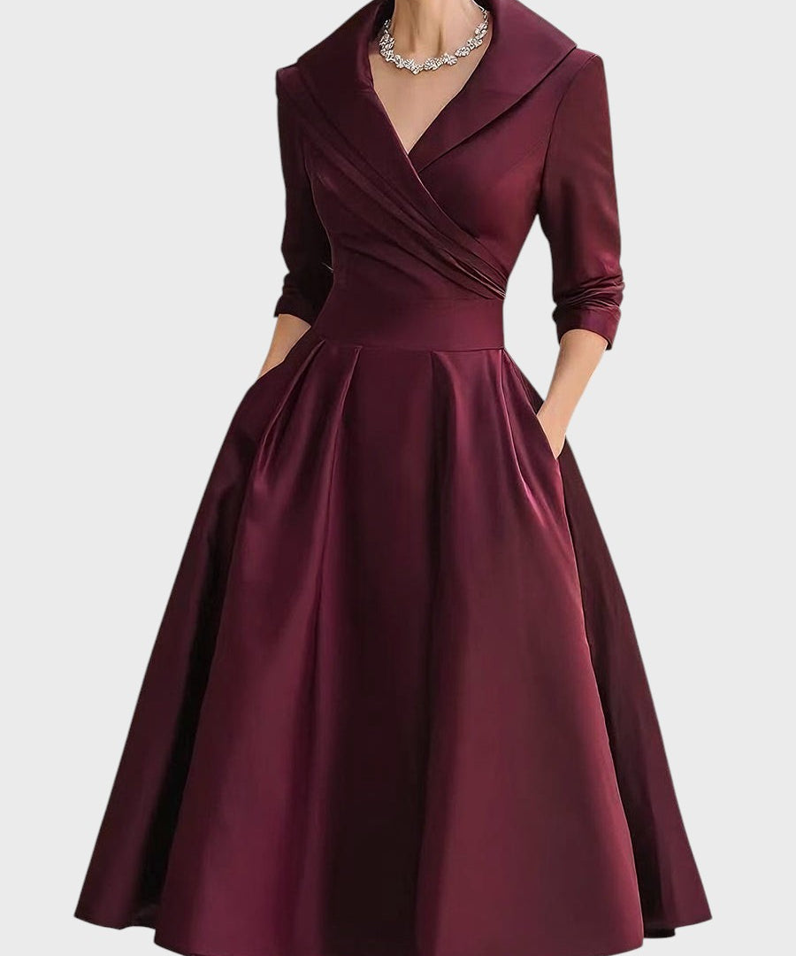 Elegant midi dress with long sleeves