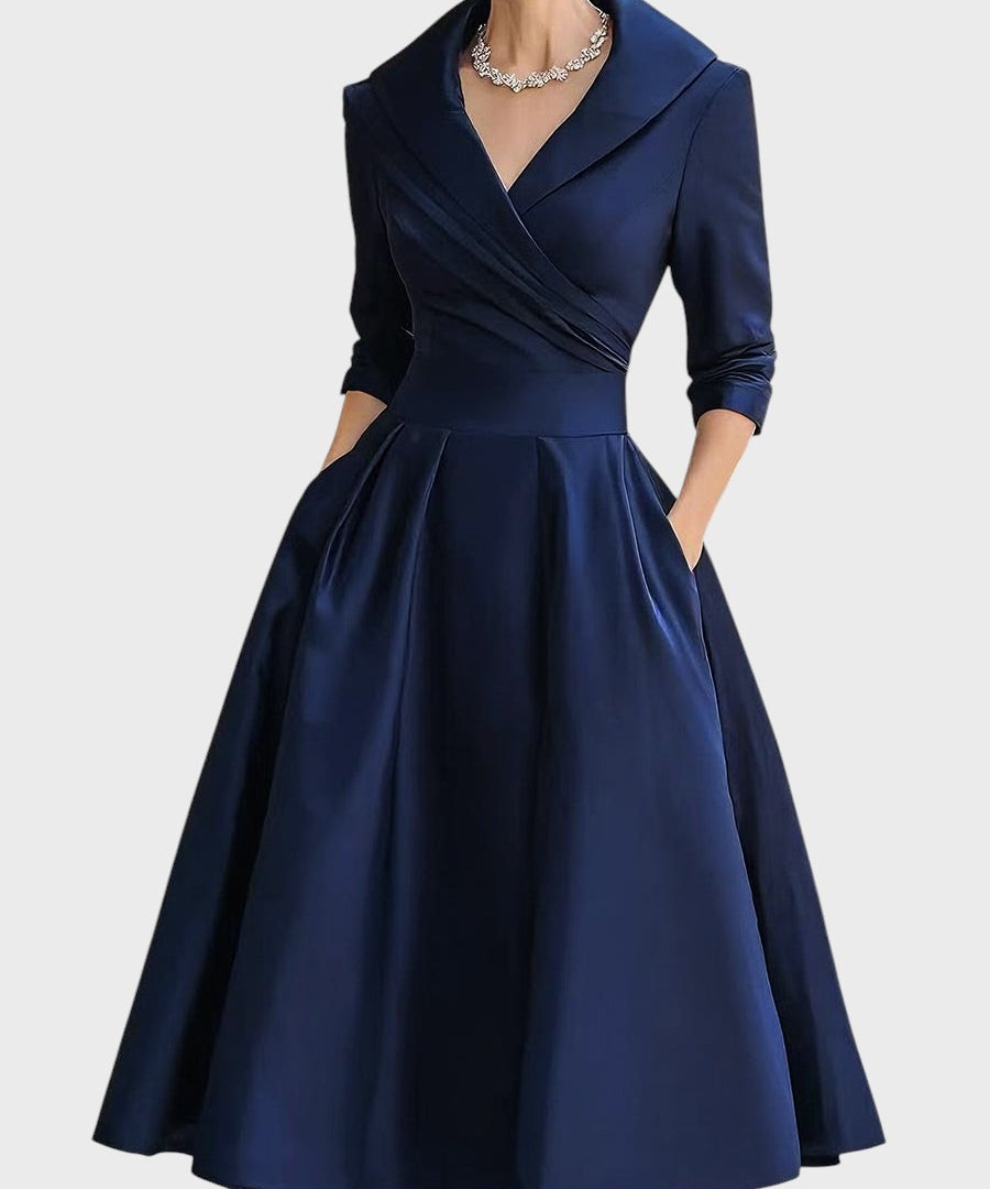 Elegant midi dress with long sleeves