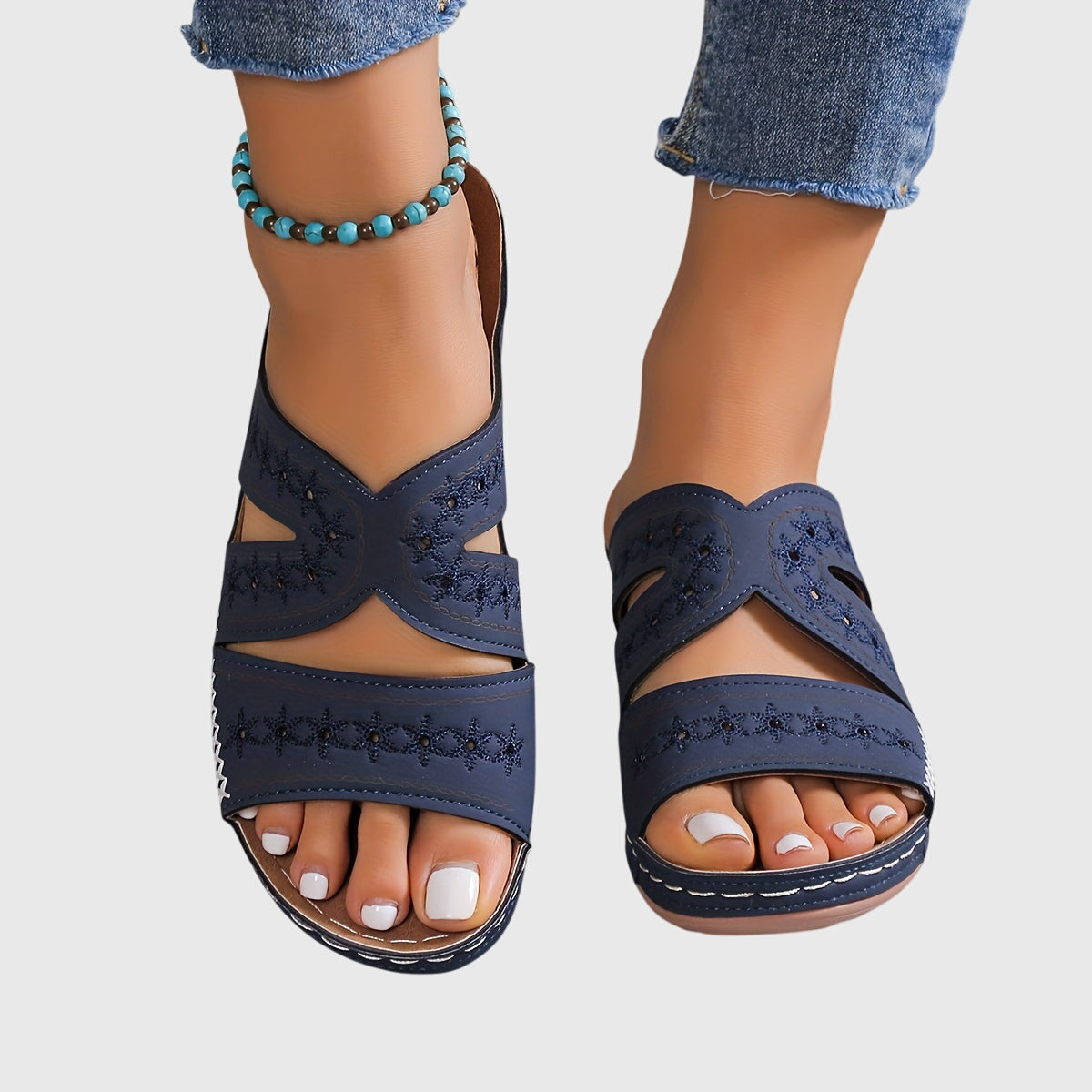 Noëlle™ Lightweight orthopedic sandals