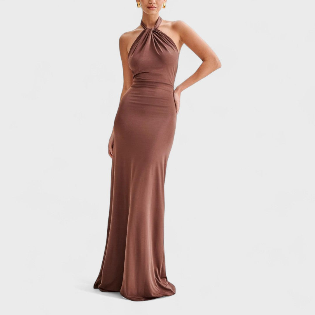 Kylie – Silk halter neck curvy dress
