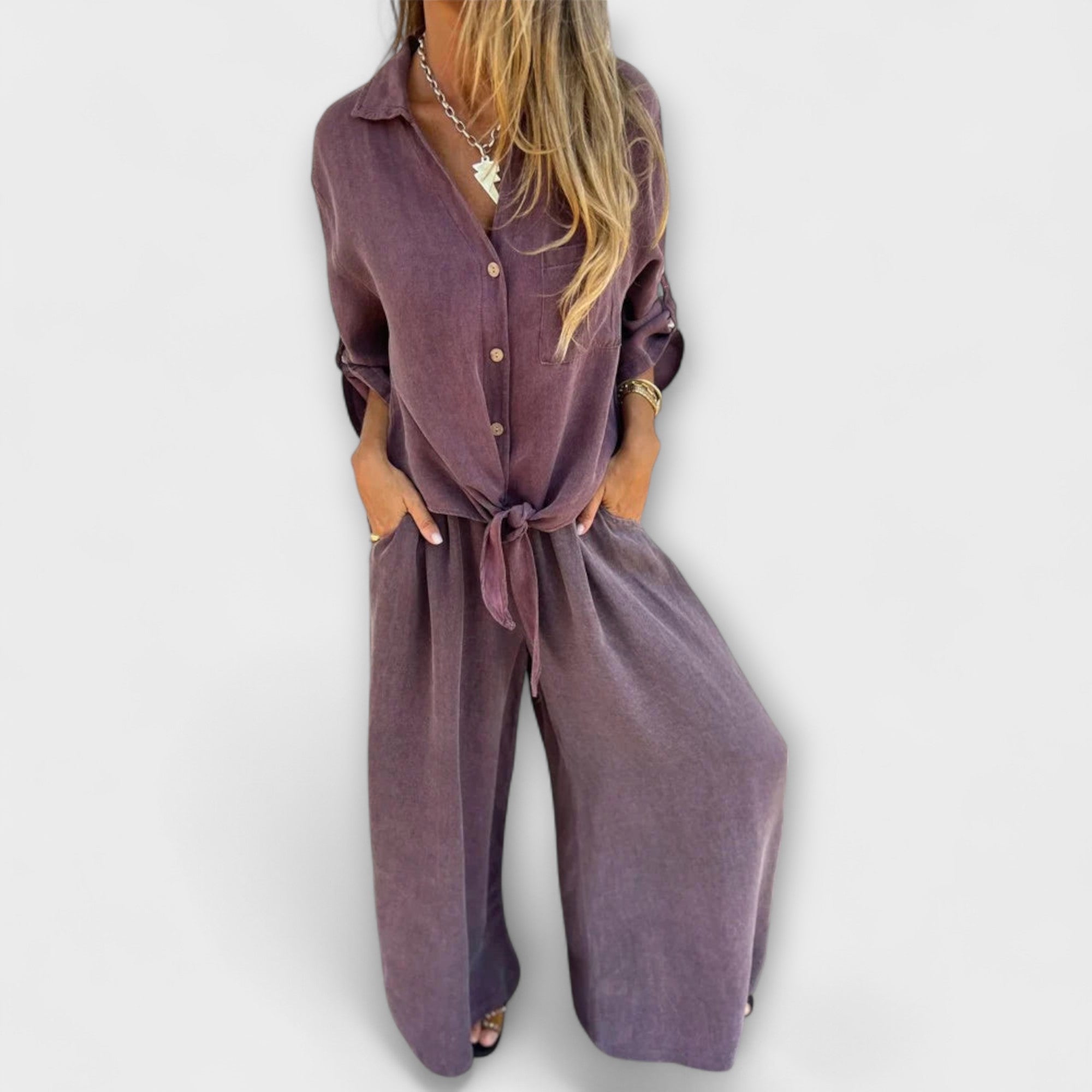 Two piece set