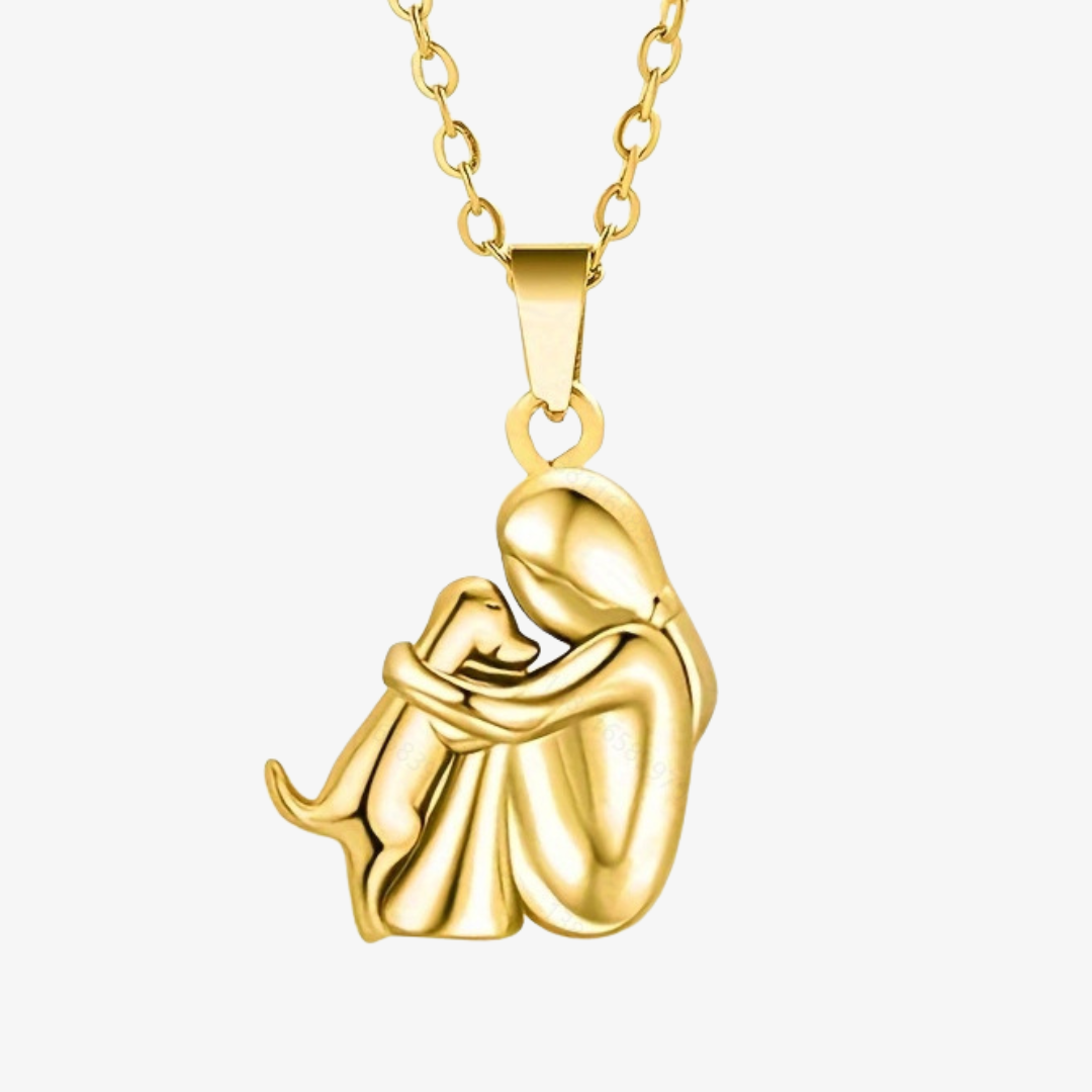 Dog pendant necklace