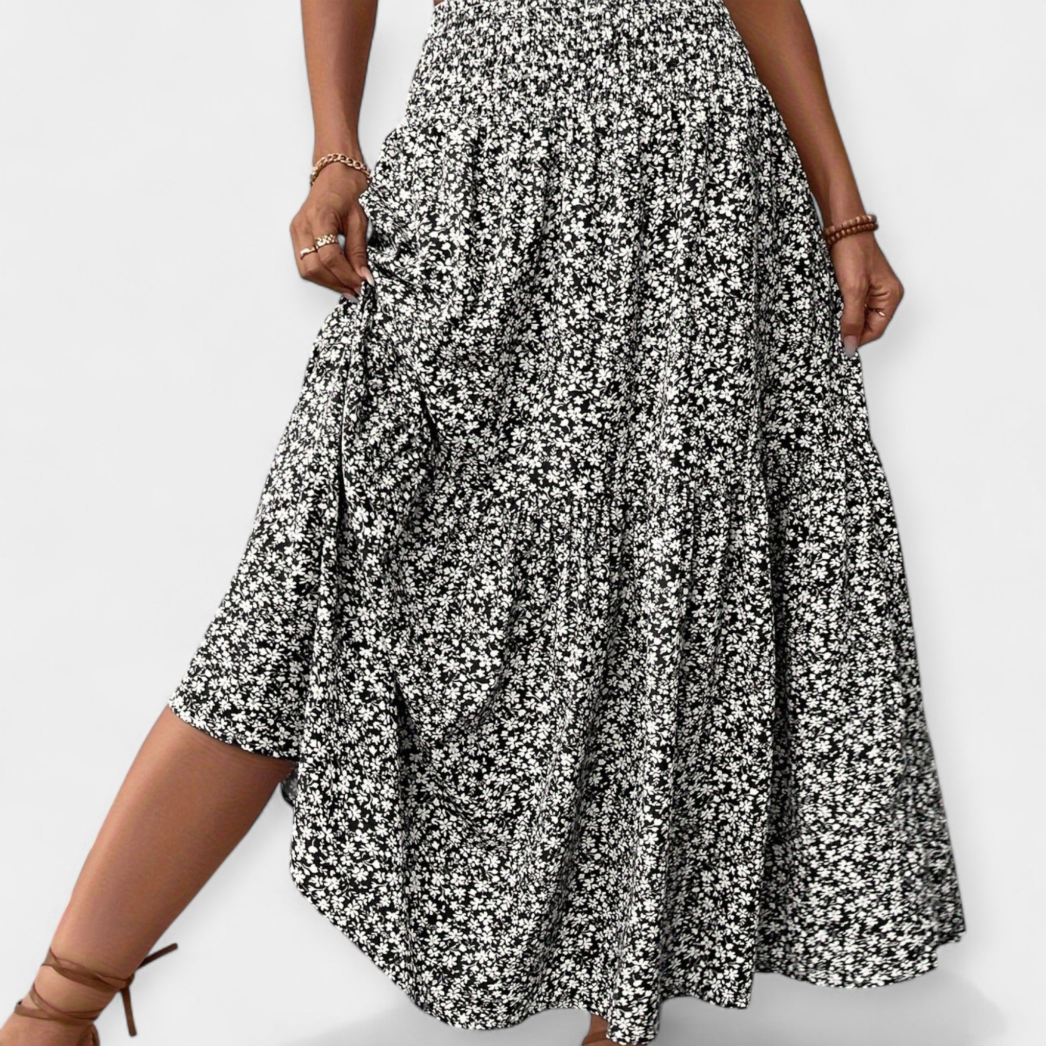 Adéla Sophisticated Floral Skirt with Elastic Waist