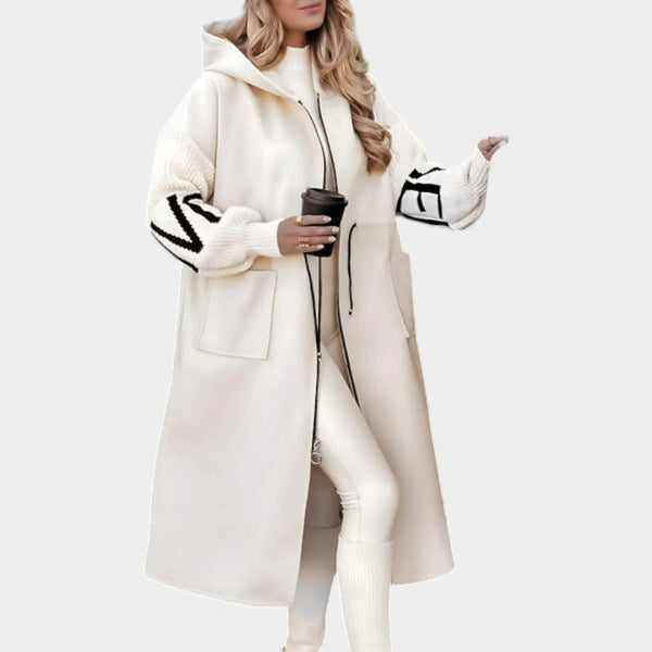 Elegant winter jacket with hood