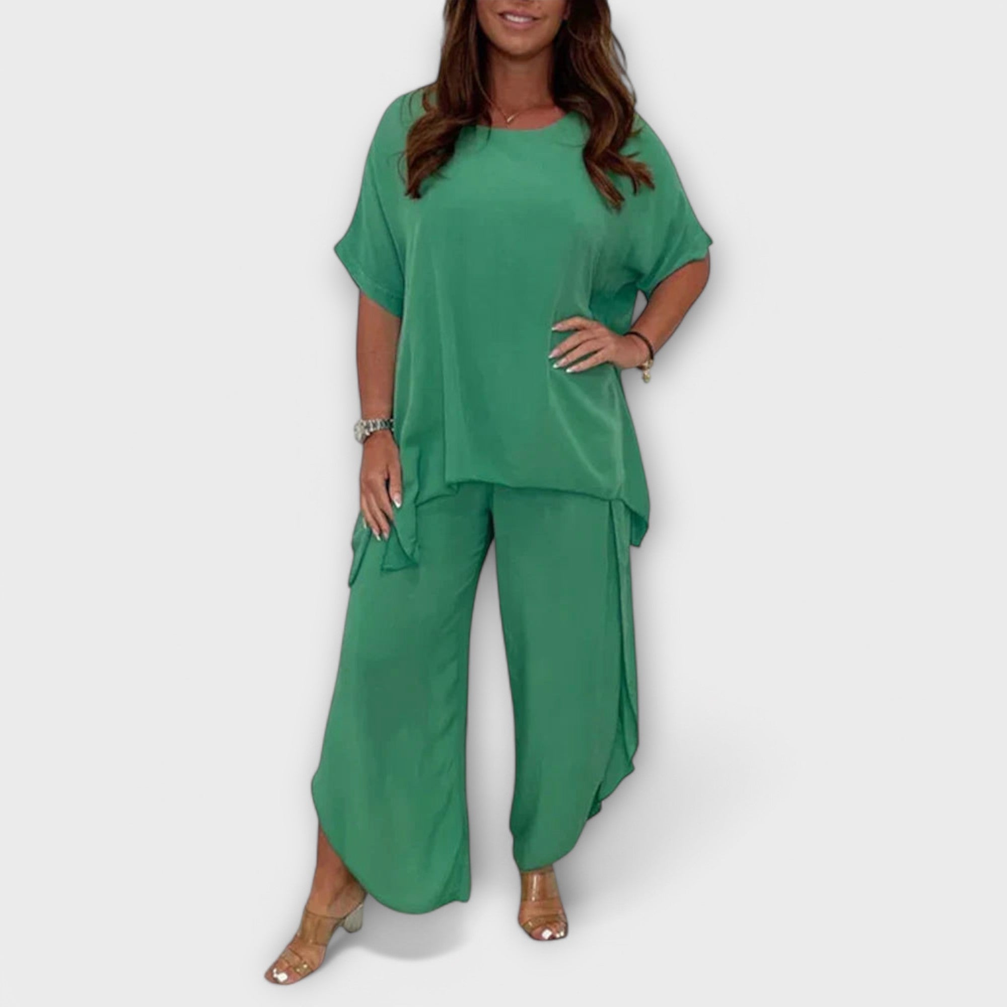 Two piece set