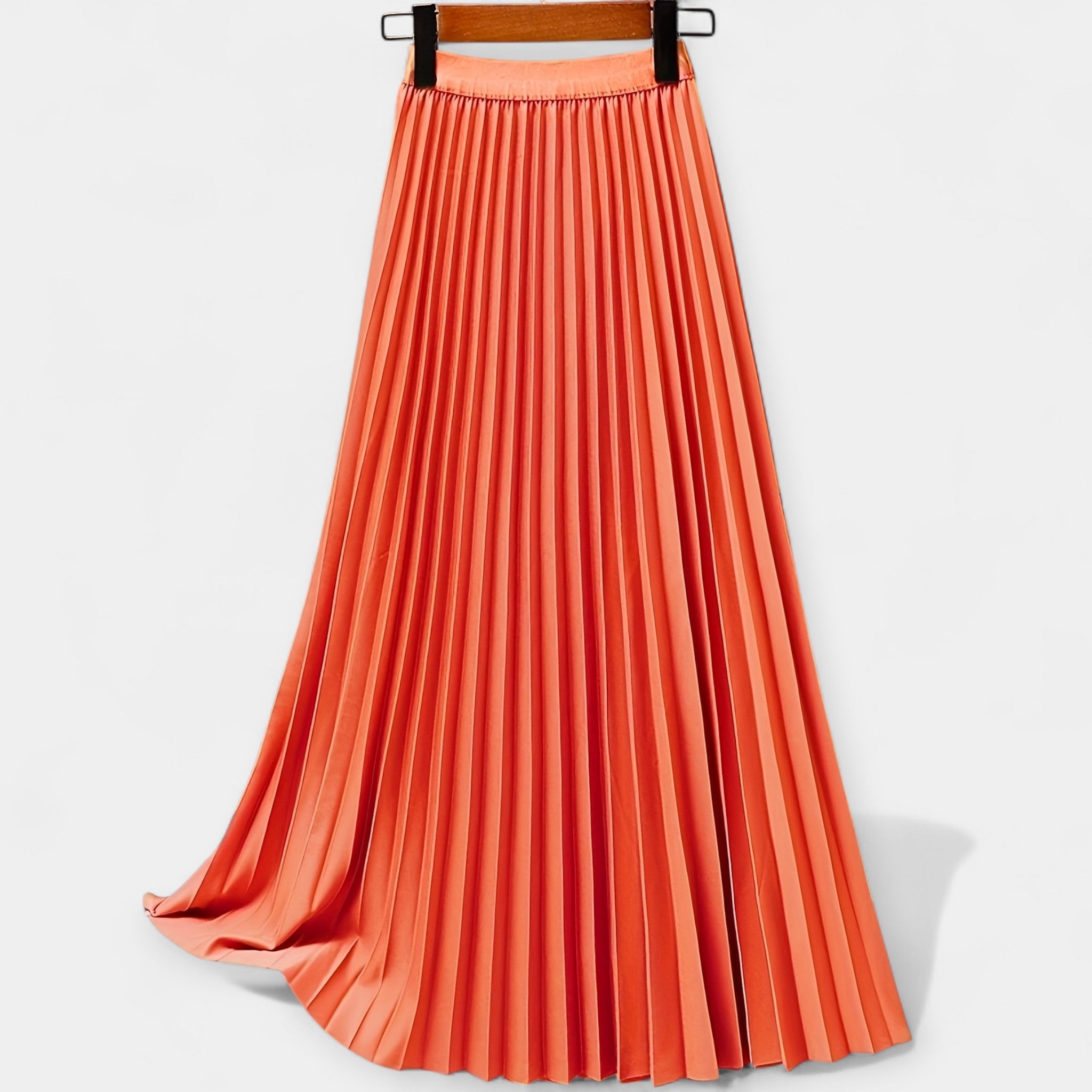 Karolína Sophisticated Long Pleated Satin Skirt