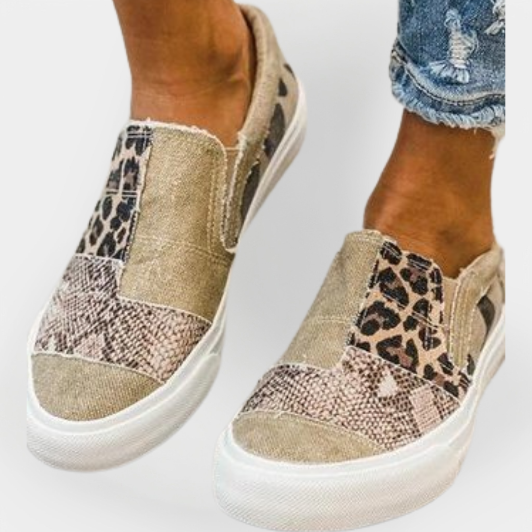 Magdaléna Elegant Sneakers Urban Animalprint