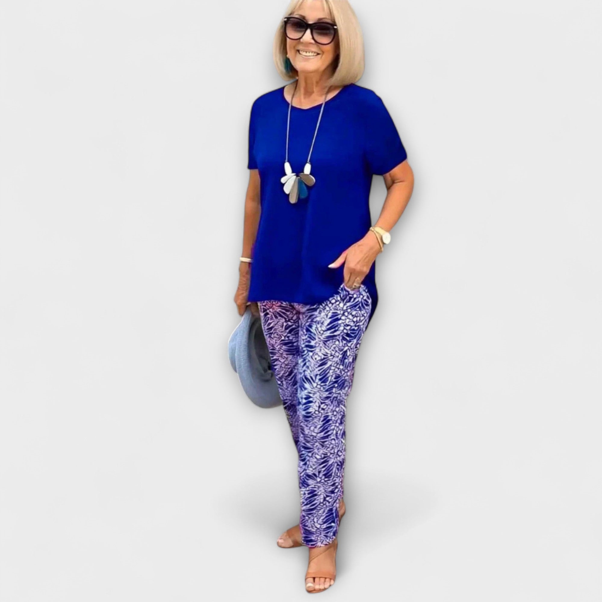 Elegant summer outfit