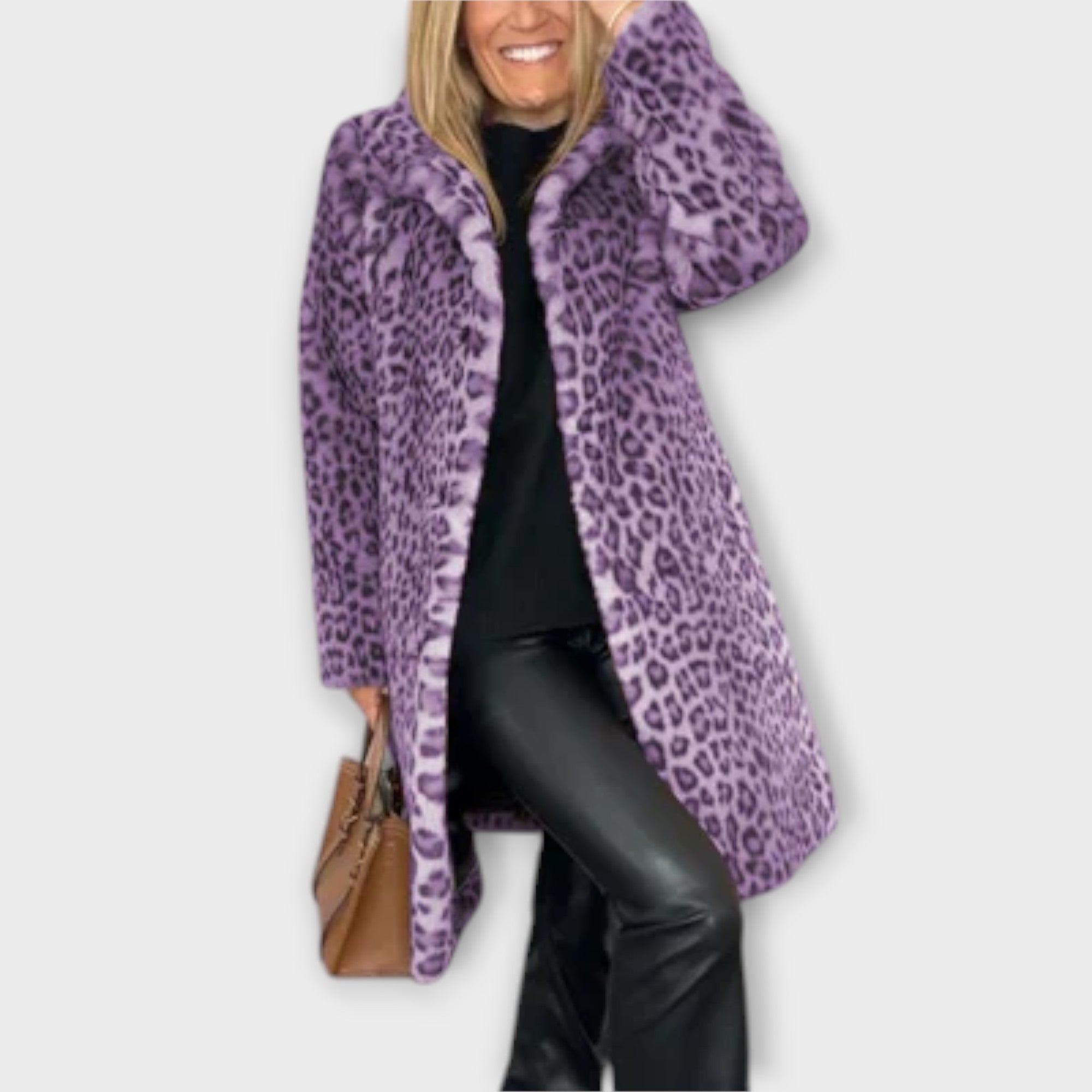Leopard elbow