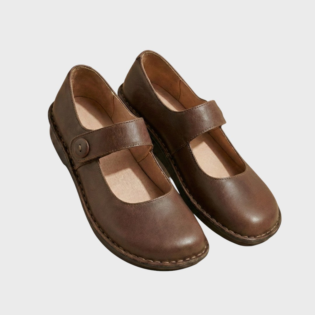 Hand-stitched leather shoes in a timeless style