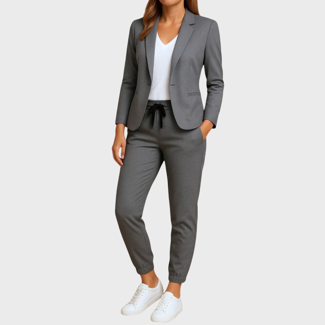 Comfortable jacket and trousers set