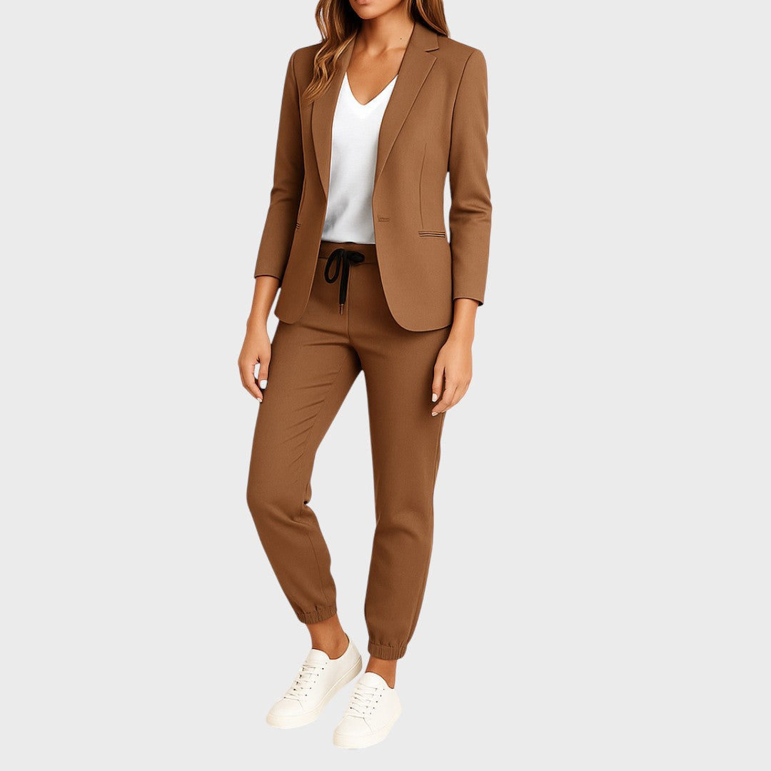 Comfortable jacket and trousers set