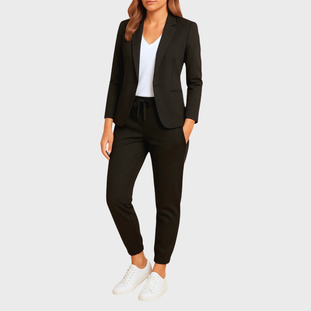 Comfortable jacket and trousers set