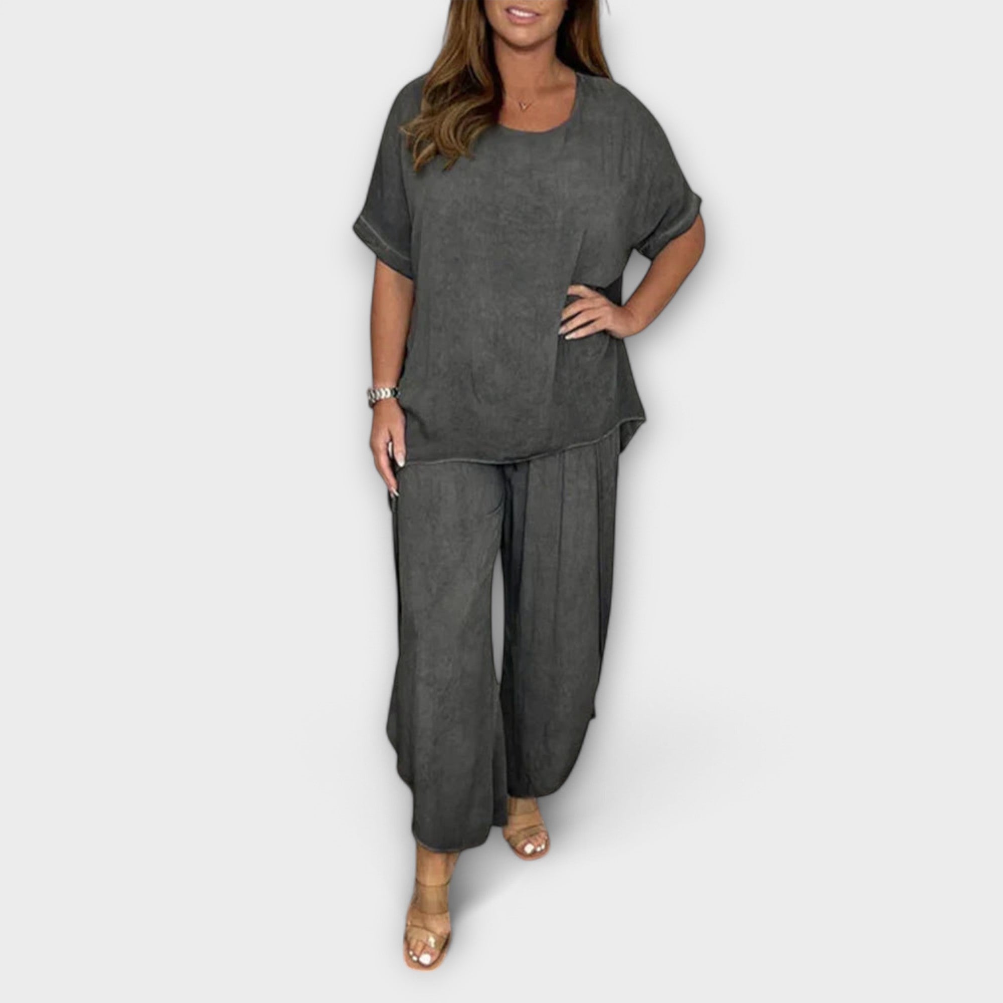 Two piece set