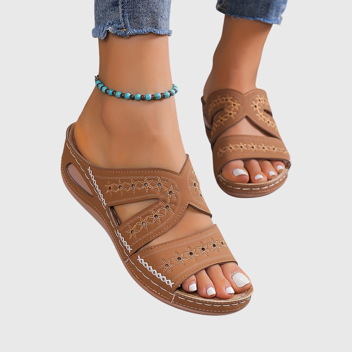 Noëlle™ Lightweight orthopedic sandals