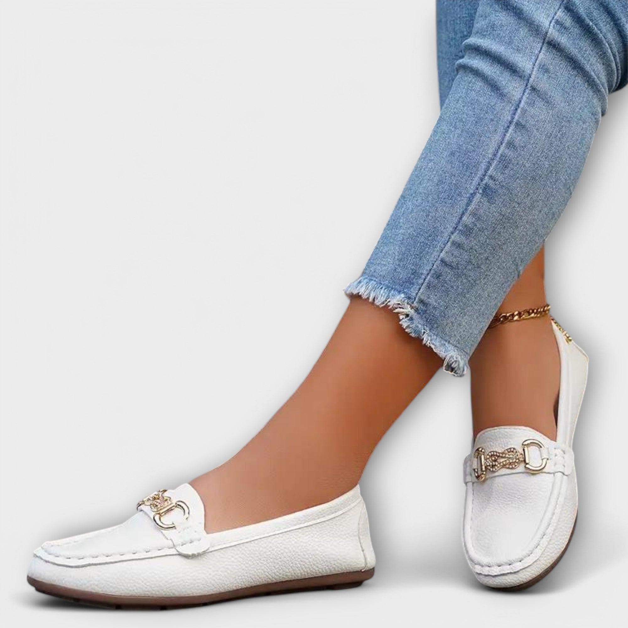 Sára Sophisticated Classic Slip-on Leather Loafers