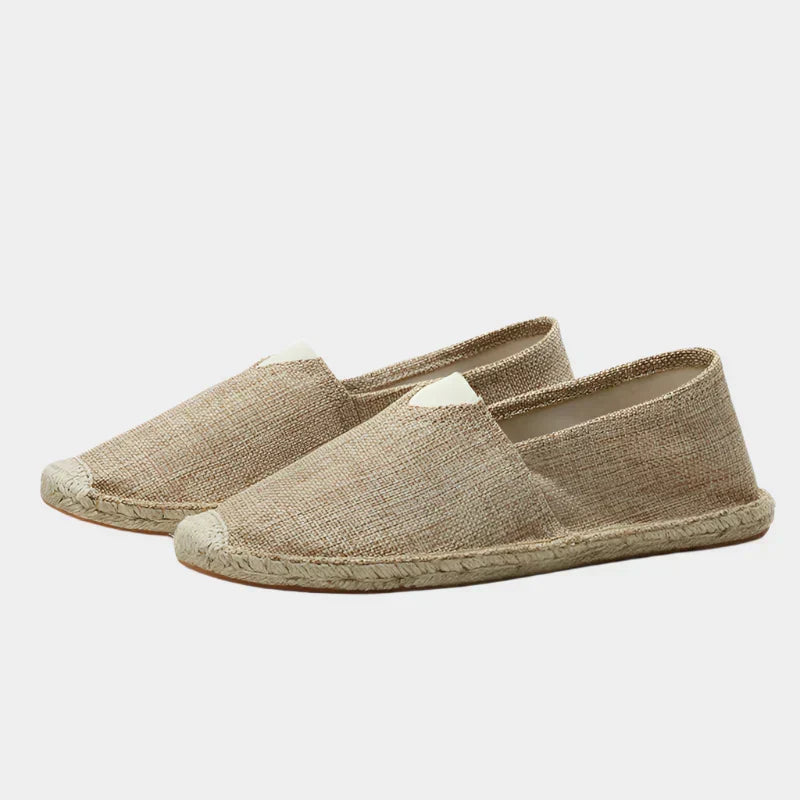 Kristýna Nadčasová Comfortable Minimalist Sneakers for the City