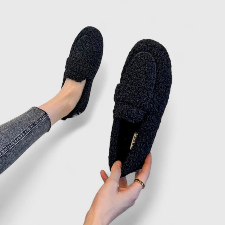 Lucie Elegant Moccasins with Warm Cover