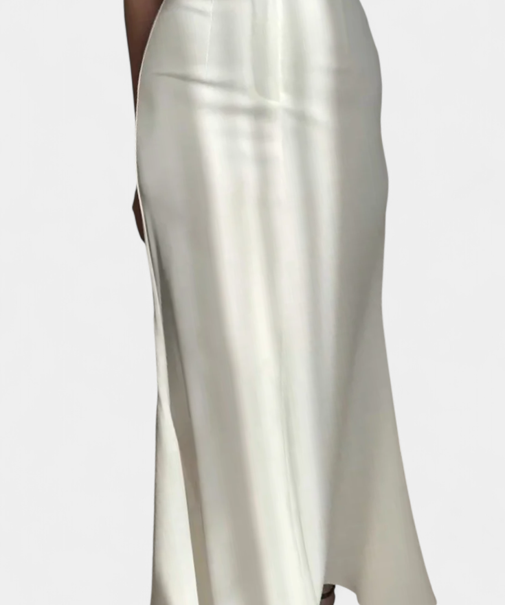 Fitted mermaid style skirt