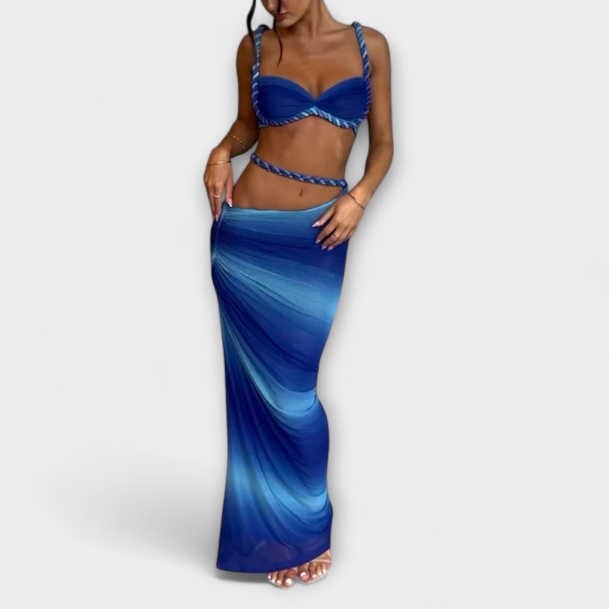 Stylish gradient knit crop top with overlay skirt
