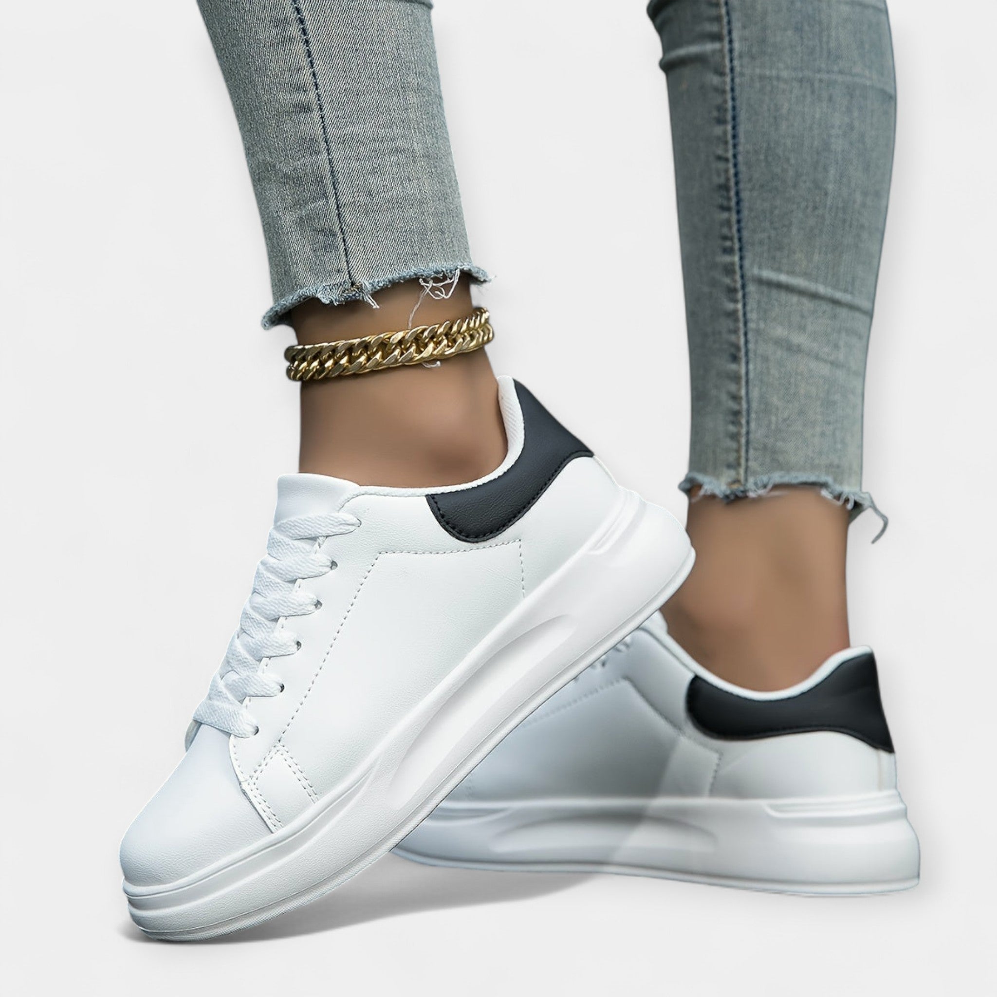 Eva Elegant Minimalist Urban Sports Shoes