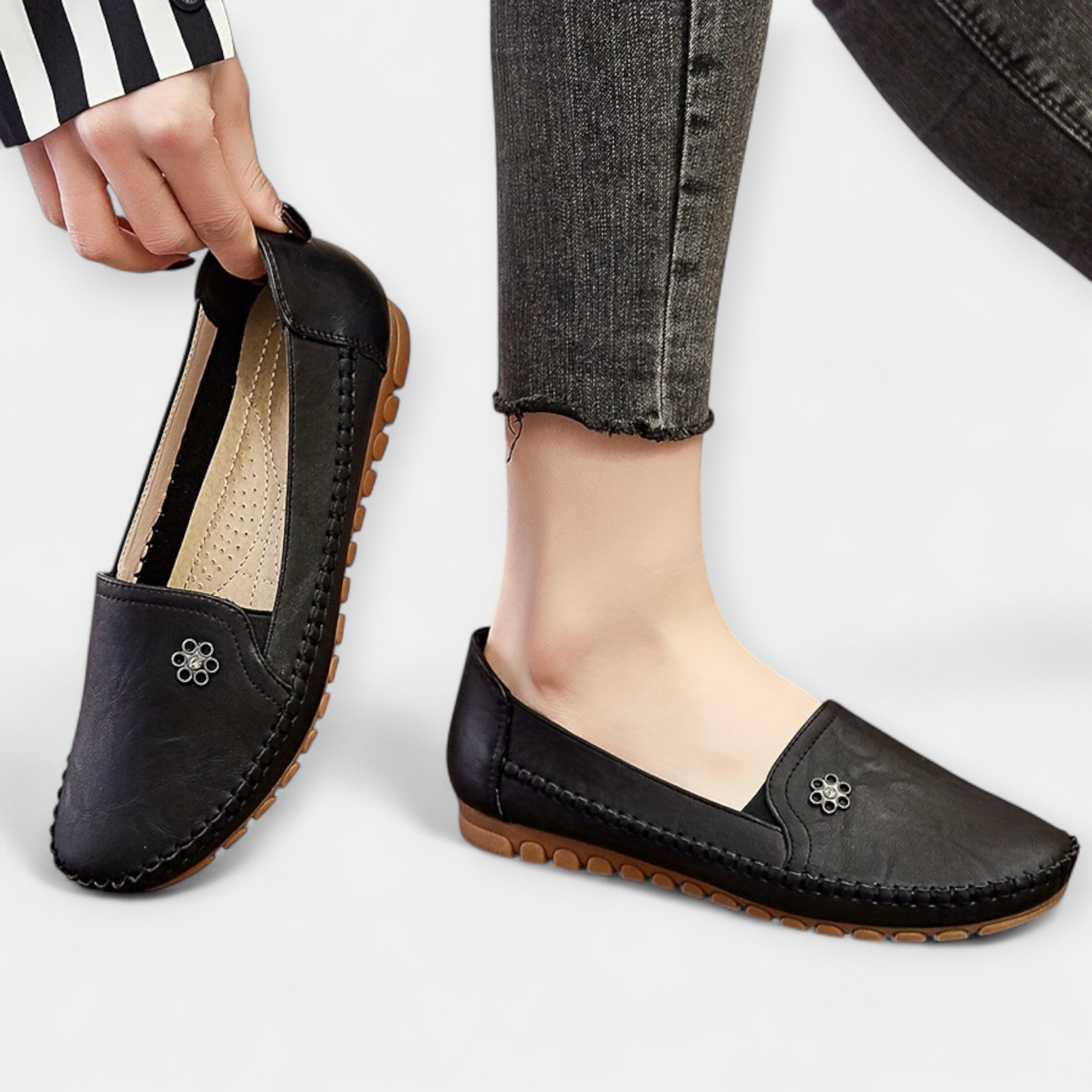 Karolína Elegant Slip On Comfortable Sneakers for Every Day