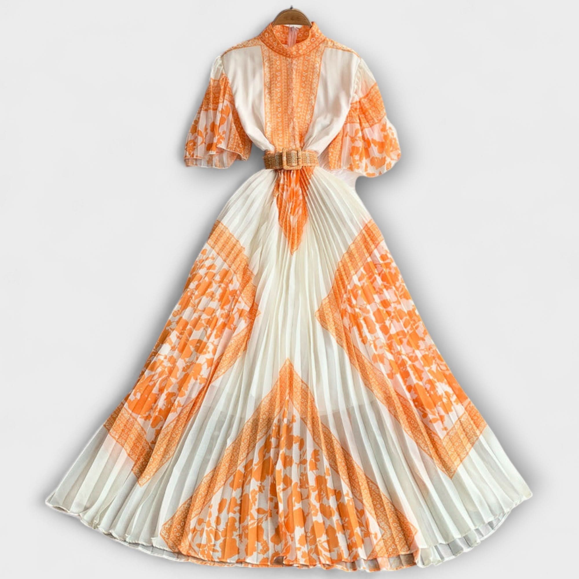 Rochie inspirată de stilul vintage