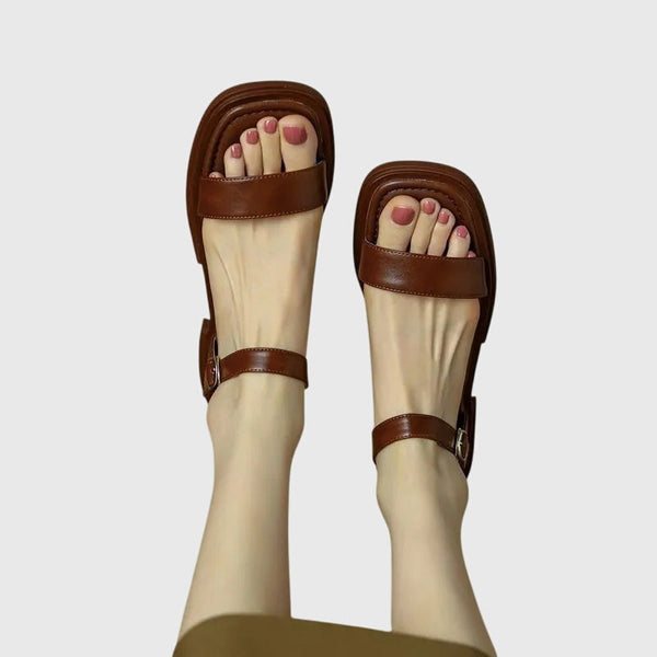 Orthopedic leather sandals