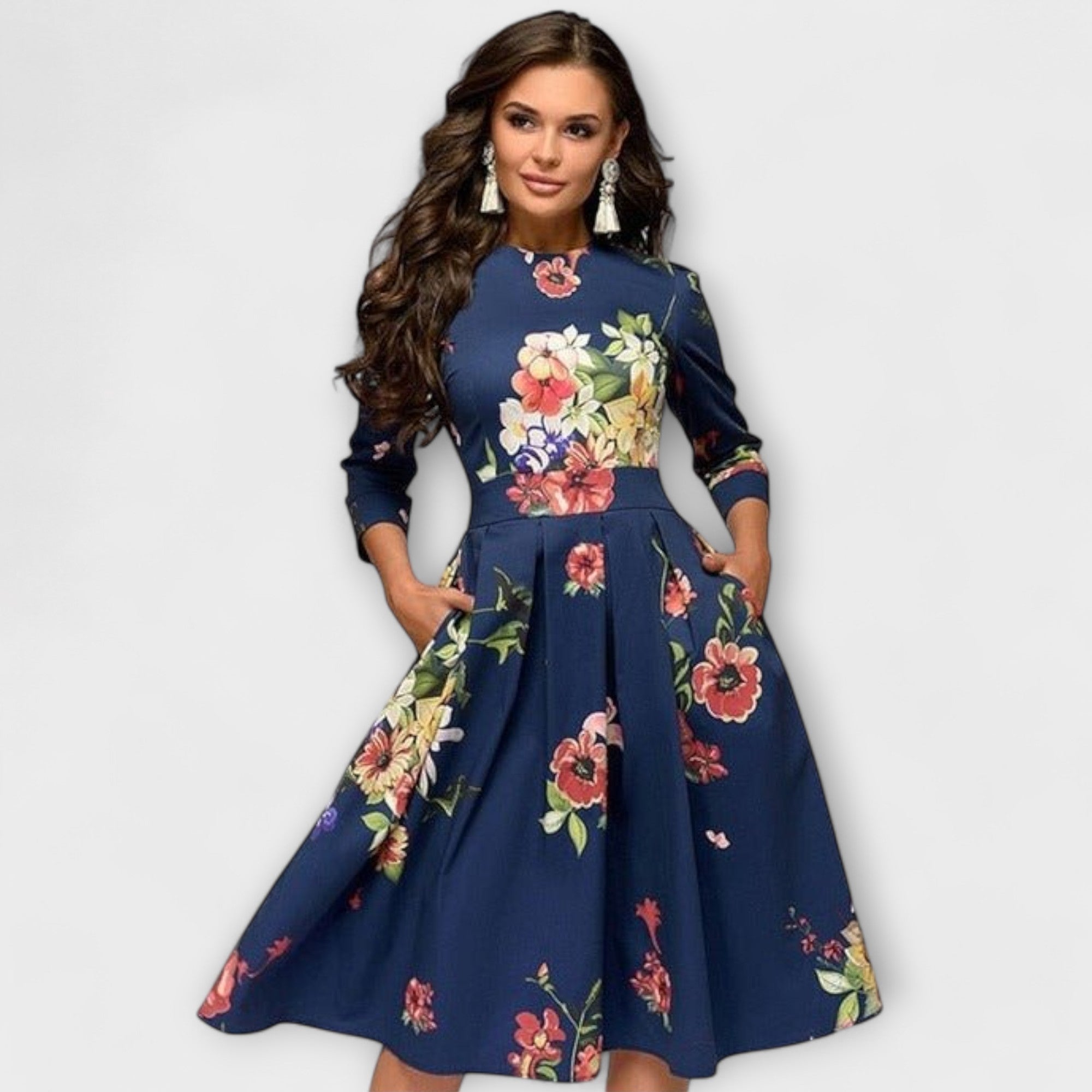 Rochie elegantă până la jumătatea gambei