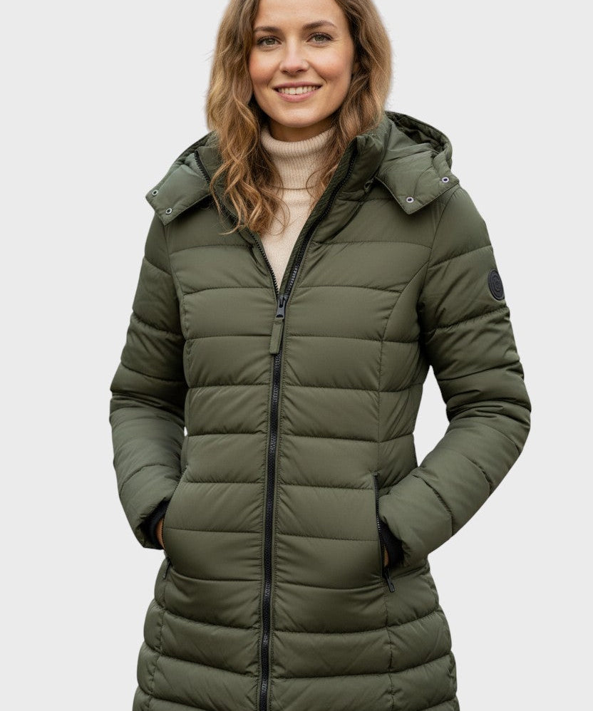 Elegant and insulating winter coat